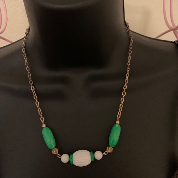 Avon Jewelry - Vintage 1975 Avon Come Summer Necklace